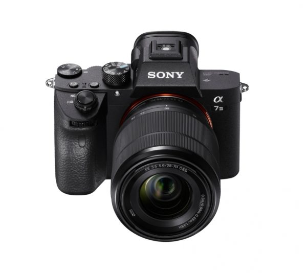 Sony ILCE Alpha 7 Mark III + FE 28-70mm/3,5-5,6 OSS