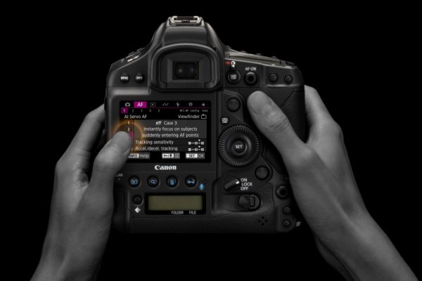 Canon EOS 1Dx Mark III Gehäuse – Bild 2