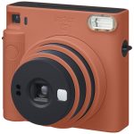 Fujifilm Instax SQUARE SQ1 terracotta orange Sofortbildkamera