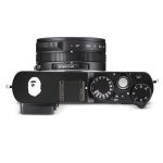 Leica D-Lux 7 “A BATHING APE® x STASH” Special Edition, Black