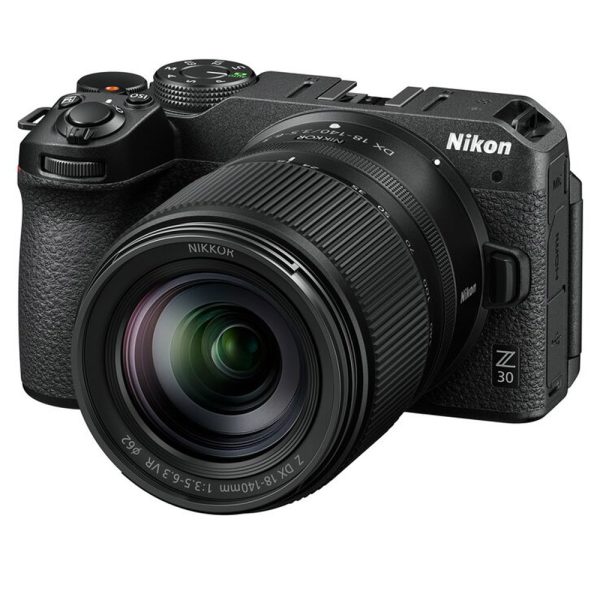 Nikon Z 30 + Z 18-140mm/3,5-6,3 DX VR – Bild 2