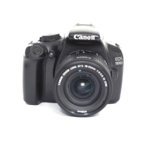 Canon EOS 1100 D Gehäuse (12623 Auslösungen) + EF-S 18-55mm/4-5,6 IS,STM