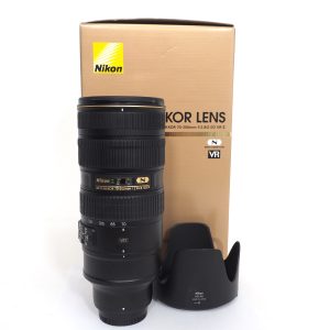 Nikon AF-S 70-200mm/2,8 G, ED, VR, II, N, (leichter Staub im Linsensystem, kein Einfluss auf Bildqualität), OVP
