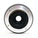 Fujifilm XF 27mm/2,8 (Staub im Linsensystem, ab Blende 11 sichtbar)