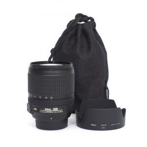 Nikon AF-S 18-105mm/3,5-5,6 DX, G, ED, VR, Sonnenblende, Beutel
