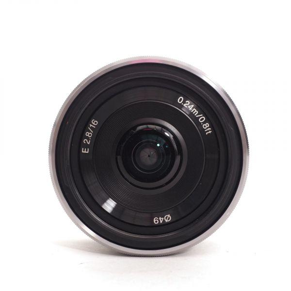 Sony E 16mm/2,8 silber – Bild 3
