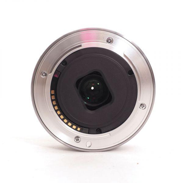 Sony E 16mm/2,8 silber – Bild 4