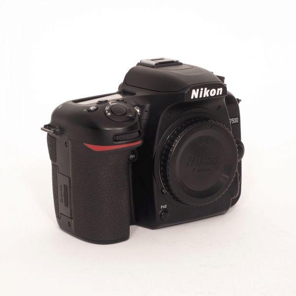 Nikon D7500 Gehäuse (5835 Auslösungen), OVP – Bild 2