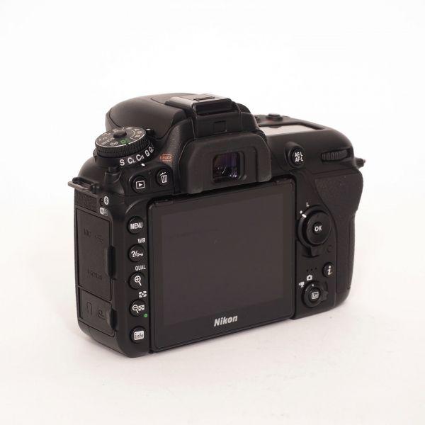 Nikon D7500 Gehäuse (5835 Auslösungen), OVP – Bild 3