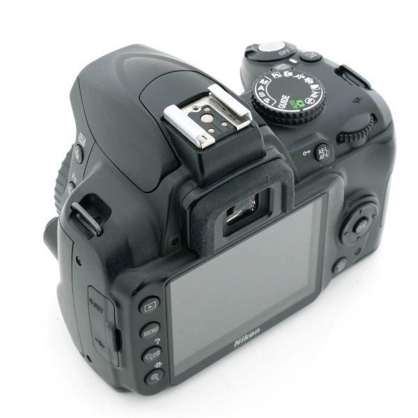 Nikon D3000 Gehäuse (10347 Auslösungen) – Bild 3