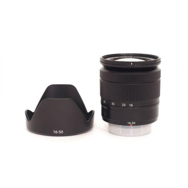 Fujifilm XC 16-50mm/3,5-5,6 OIS II, Sonnenblende