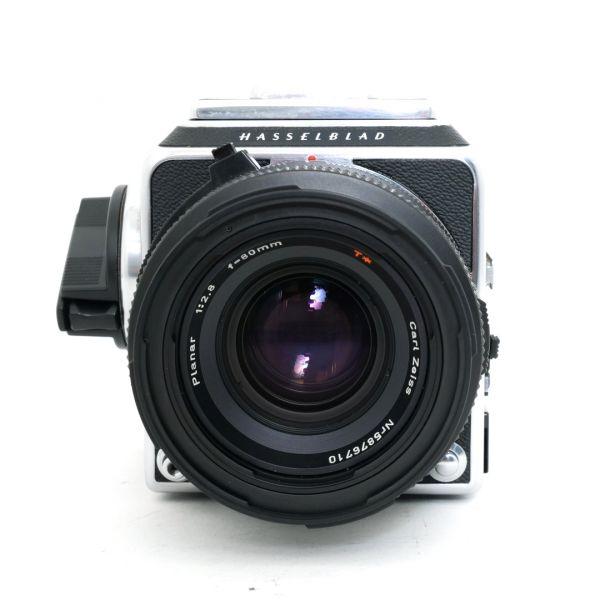 Hasselblad 2000FC/M mit Carl Zeiss Planar 80mm/2,8 T* (Verschluss repariert)