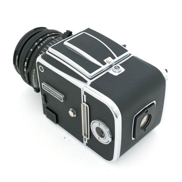 Hasselblad 2000FC/M mit Carl Zeiss Planar 80mm/2,8 T* (Verschluss repariert) – Bild 3