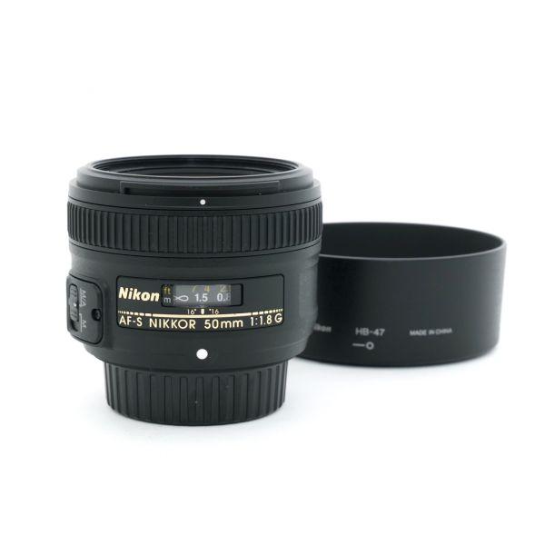 Nikon AF-S 50mm/1,8 G, Sonnenblende