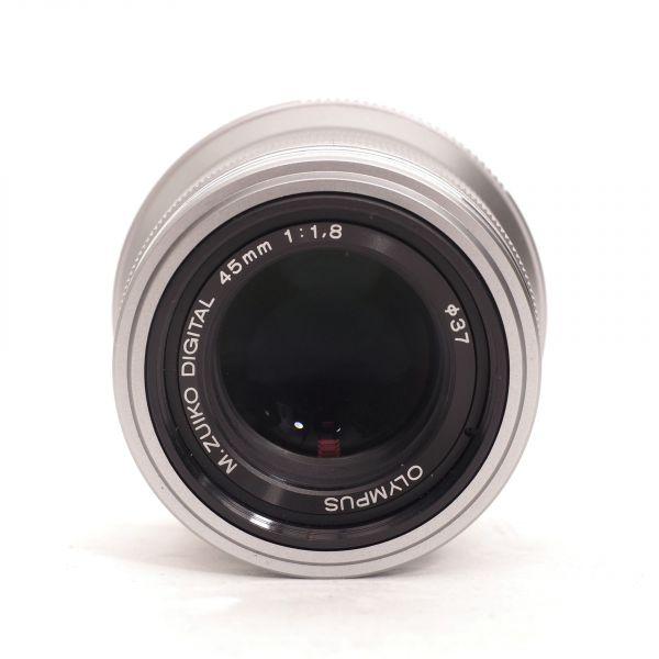 Olympus M.Zuiko 45mm/1,8 MSC, silber, OVP, Schraubsonnenblende – Bild 3