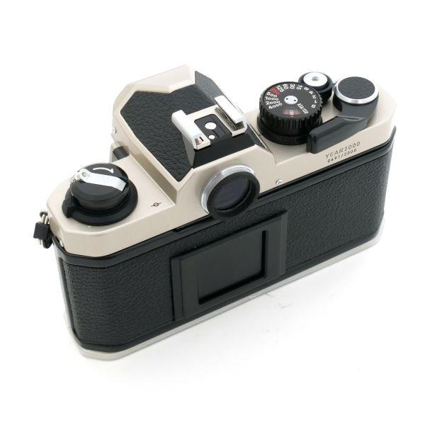 Nikon FM2 Gehäuse, Millenium 2000 Edition Jahr des Drachen Sn. 491/2000, mit Nikon MF 50mm/1,4, OVP (Wie Neu!) – Bild 3