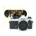 Nikon FE Gehäuse, chrom, OVP (Wie Neu!)