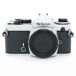 Nikon FE Gehäuse, chrom, OVP (Wie Neu!)