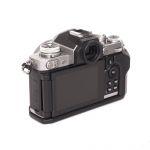 Nikon Zfc Gehäuse (53 Auslösungen) + Z 16-50mm/3,5-6,3 DX, VR silber, OVP, Buch, Handgriff, 6 Monate Garantie