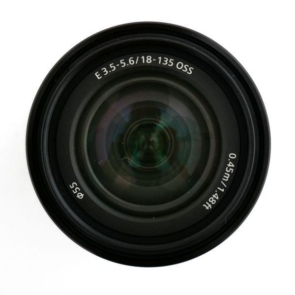 Sony E 18-135mm/3,5-5,6 OSS, Ausstellungsstück, Sonnenblende, 2 Jahre Garantie – Bild 3
