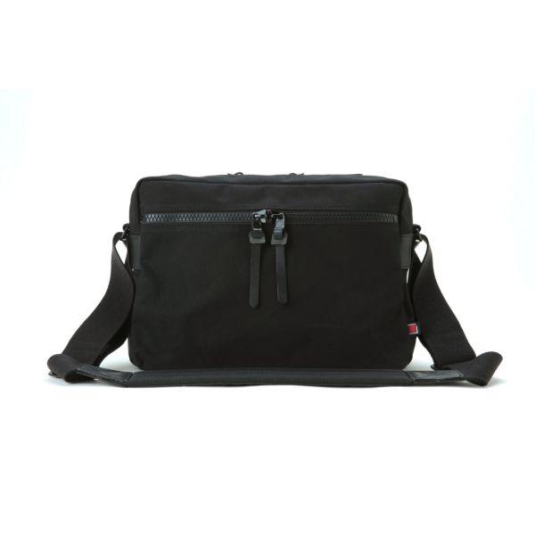 Artisan & Artist Canvas camera bag ACAM 3000 Black