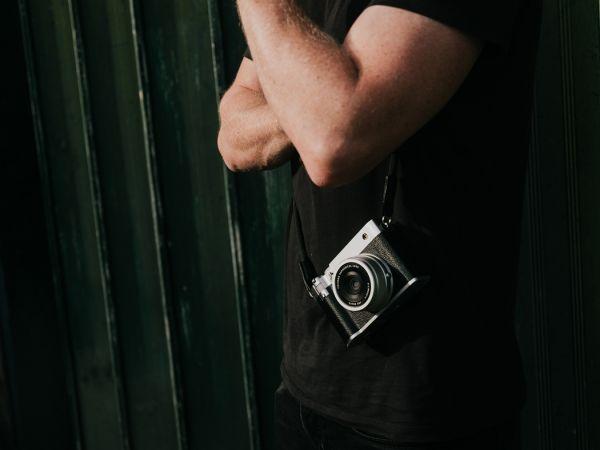 Fujifilm GFX100RF silber - Premium Kompaktkamera – Bild 7