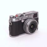 Fujifilm X100S silber (12100 Auslösungen), OVP, Softauslöser, 3 Akkus
