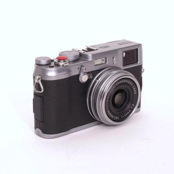 Fujifilm X100S silber (12100 Auslösungen), OVP, Softauslöser, 3 Akkus – Bild 2