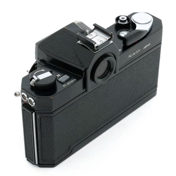 Nikkormat FT schwarz Gehäuse – Bild 3