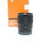Sony E 16-70mm/4 ZA OSS, Carl Zeiss Vario Tessar, (leichter Staub im Linsensystem, kein Einfluss auf Bildqualität) OVP