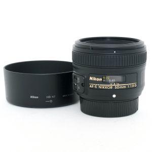 Nikon AF-S 50mm/1,8 G, Sonnenblende