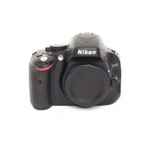 Nikon D5100 Gehäuse (11871 Auslösungen)