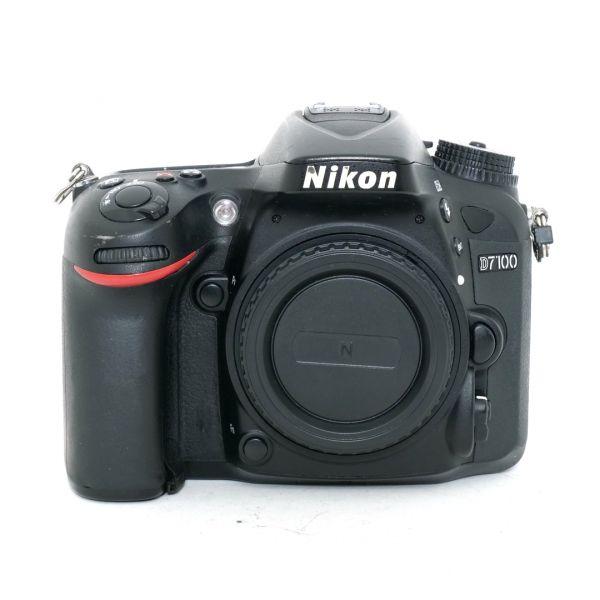 Nikon D7100 Gehäuse (43121 Auslösungen)