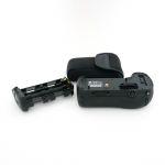 Nikon MB-D 12 Griff für D800, D810, Batterieeinsatz AA, Tasche