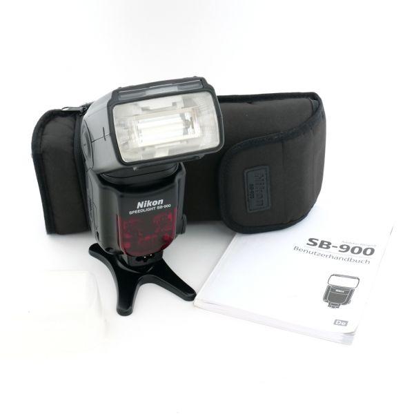 Nikon Speedlight SB-900 Blitzgerät, Tasche, Streuscheibe