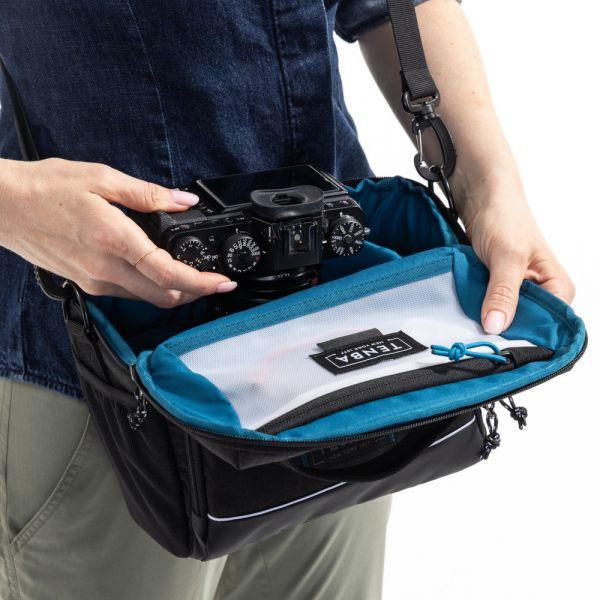 Tenba Skyline V2 Schultertasche 10 schwarz – Bild 6