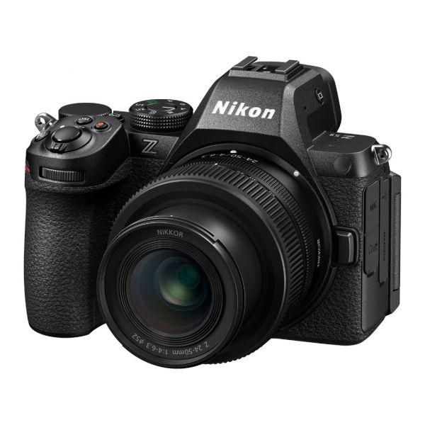 Nikon Z 5 II + Z 24-50mm/4-6,3 *Einführungs-Aktion (gratis Akku + Ladegerät)