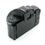 Panasonic Lumix DC-G110 + Lumix G Vario 12-32mm/3,5-5,6 OIS + Stativgriff, OVP