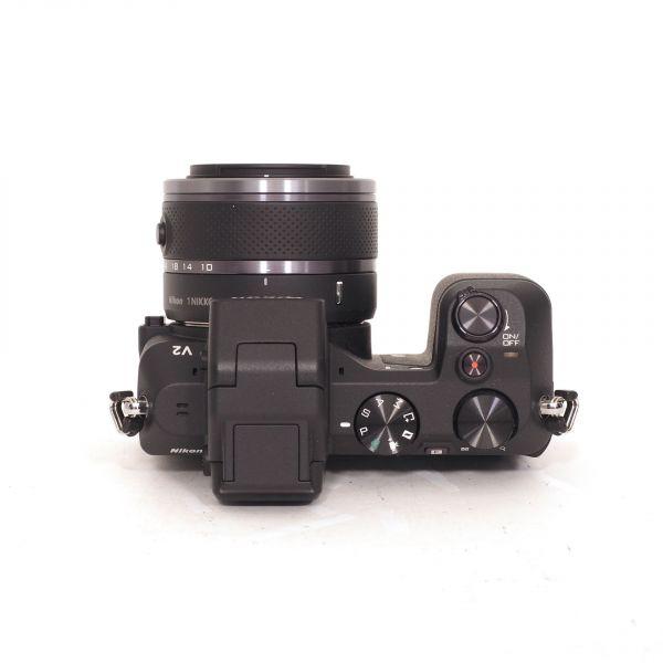 Nikon 1 V2 Gehäuse (1825 Auslösungen) + 1 Nikkor 10-30mm/3,5-5,6 VR schwarz, OVP, Bereitschaftstasche – Bild 4