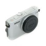Nikon 1 J3 Gehäuse, inkl. 20% MwSt.