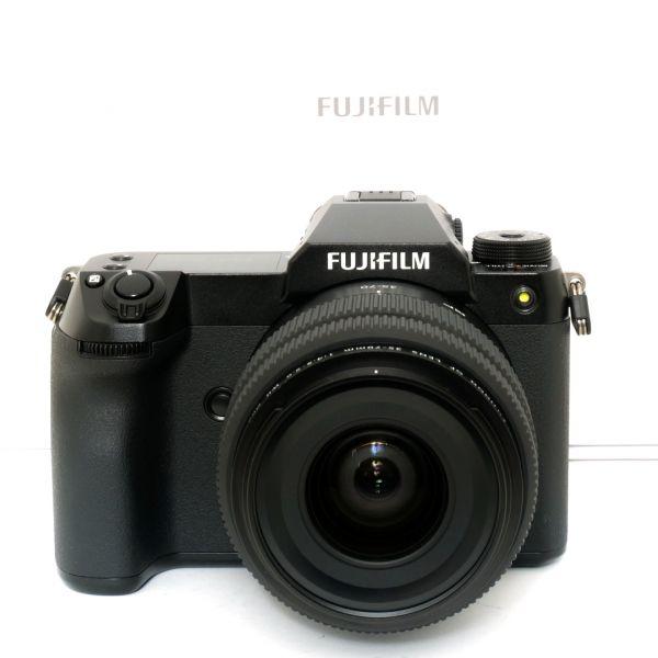 Fujifilm GFX 50S II Gehäuse + GF 35-70mm/4,5-5,6 OVP