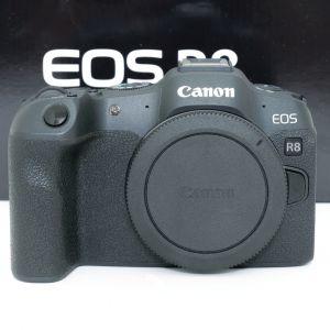 Canon EOS R8 Gehäuse (unter 1000 Auslösungen), OVP, 6 Monate Garantie