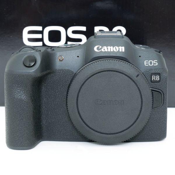 Canon EOS R8 Gehäuse (unter 1000 Auslösungen), OVP, 6 Monate Garantie