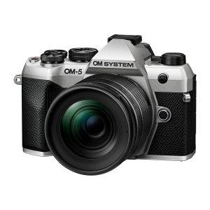 OM-System OM-5 II silber + M.Zuiko 12-45mm/4 PRO