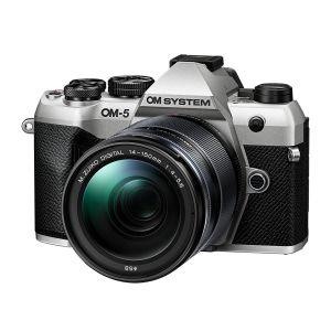 OM-System OM-5 II silber + M.Zuiko 14-150mm/4-5,6 II