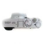 Fujifilm X100VI Digitalkamera (unter 2000 Auslösungen), silber, OVP, 1 Jahr Garantie