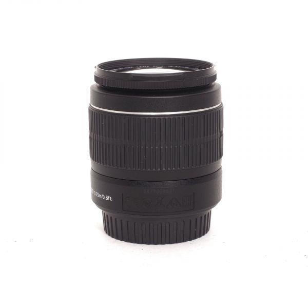 Canon EF-S 18-55mm/3,5-5,6 III – Bild 2