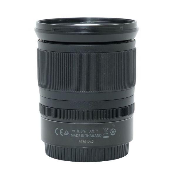Nikon Z 24-70mm/4 S, (feine Kratzer an Frontlinse, kein Einfluss auf Bildqualität), Sonnenblende – Bild 2