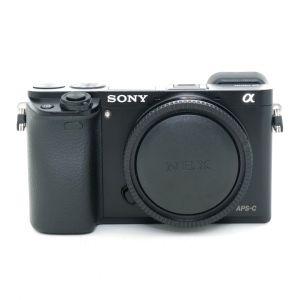 Sony ILCE Alpha 6000 Gehäuse (2703 Auslösungen)