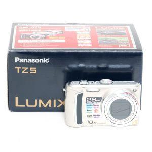 Panasonic Lumix TZ5 Digitalkamera, silber, OVP